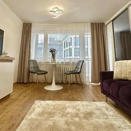 Chmielna 106 - Free Parking - Duzy Balkon * ורשה