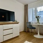 Chmielna 106 - Free Parking - Duzy Balkon * ורשה